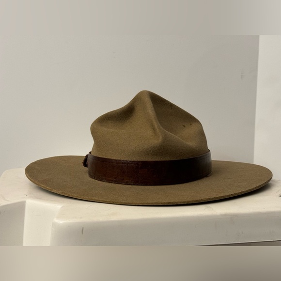 1964 RCMP Mountie hat - Picture 4 of 10